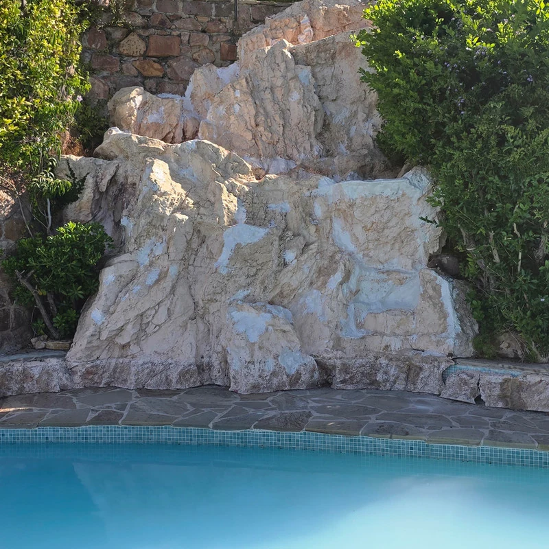 Cascade artificielle faux rochers – fabrication artisanale atelier Nice